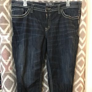 Silver Natsuki Capri